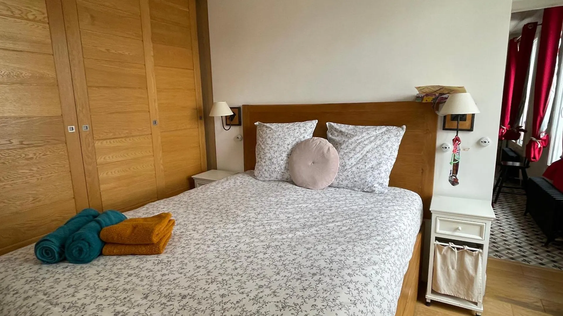 شقة Grand Appartement Familial Parisien, Avec Balcon Et Parking